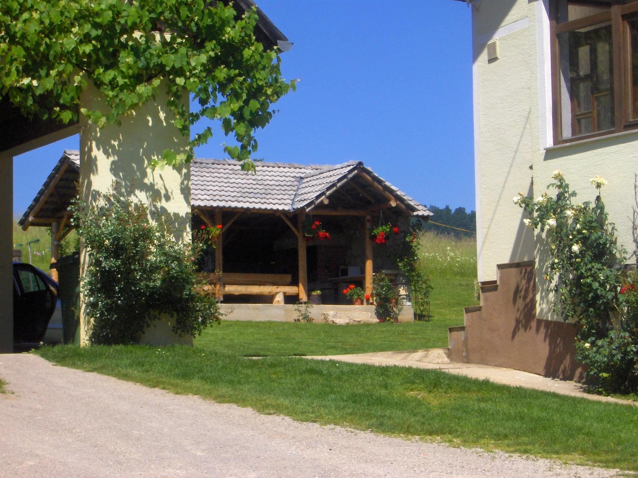 House Josipa Hotel Rakovica Bagian luar foto