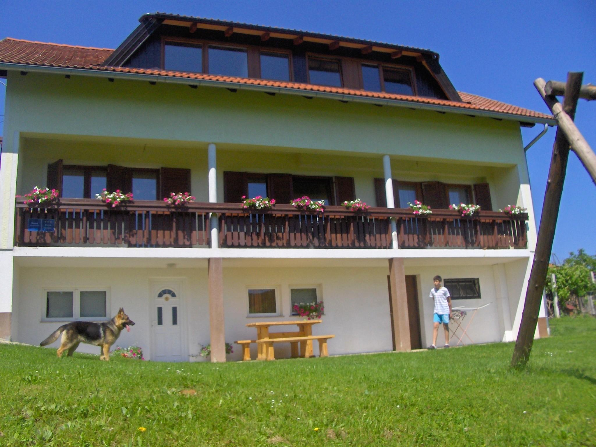 House Josipa Hotel Rakovica Bagian luar foto